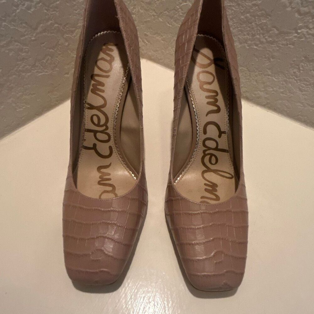 Sam Edelman Size 10 Beth Square Toe Pump Heels Pink Croc Embossed Leather NEW